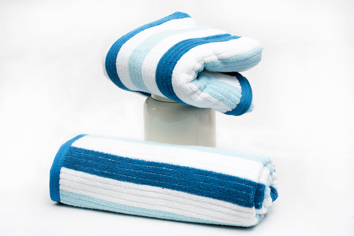 2x Large Striped Bath Towels  (70x140 CM)